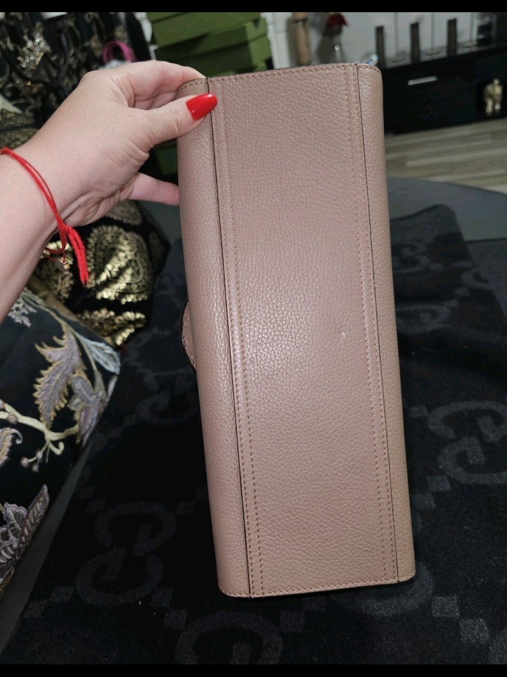 Gucci Pearl Double G Top Handle Bag in Taupe - Picture 6 of 16